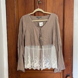 Umgee Bell-Sleeved Blouse - Size M